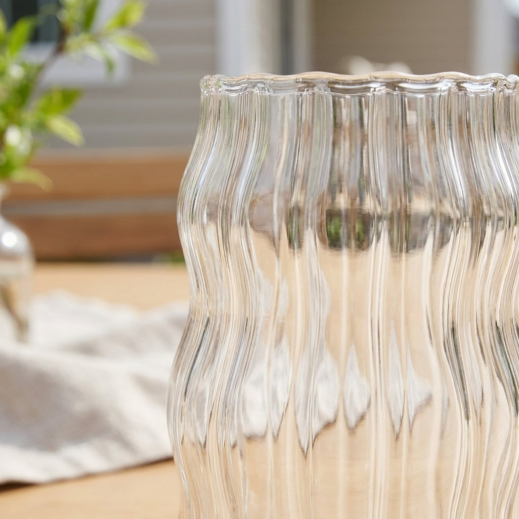 Detaljer av et glass med riller. 