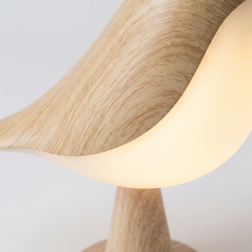 Fulelampe detaljer i tre med led lys i studio.