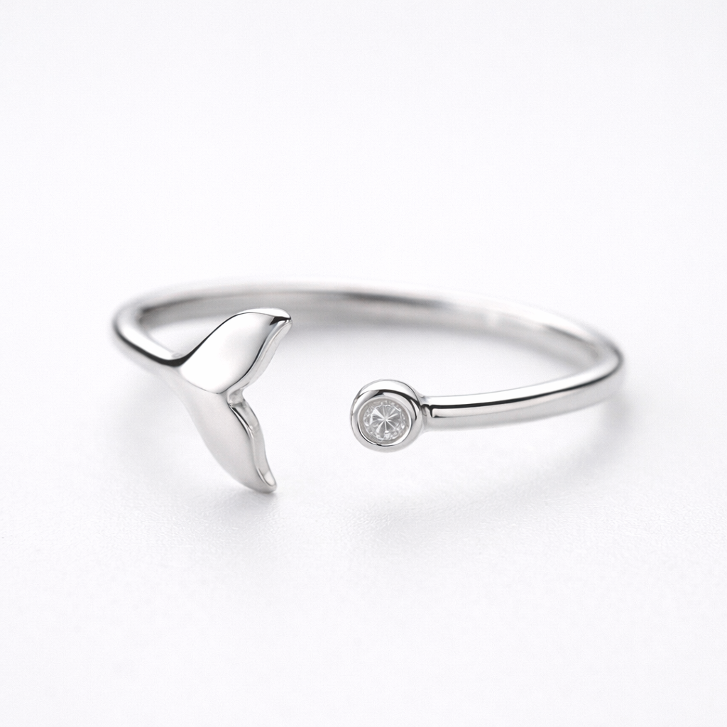 Fin sterling sølv ring med en finne og en sten i one size. 