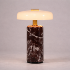 Eksklusiv bordlampe i marmor og glass