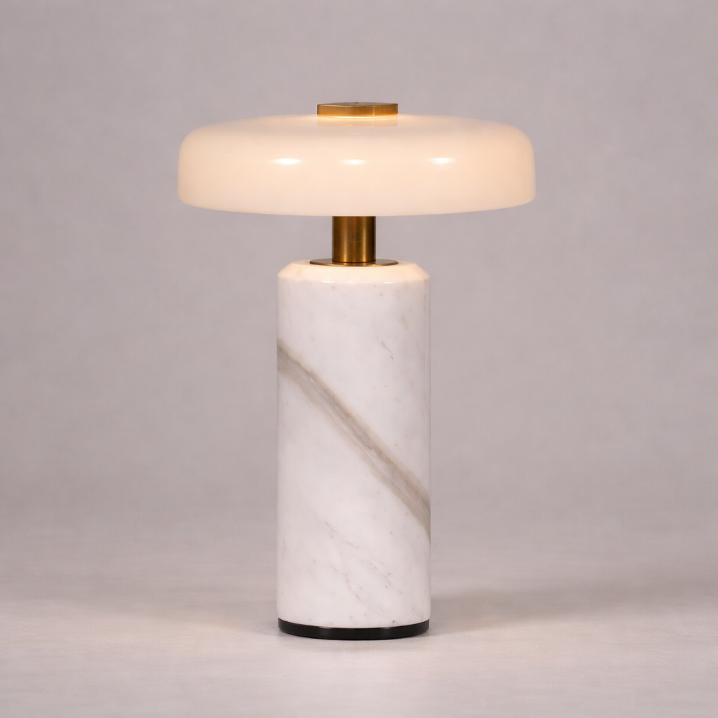 Eksklusiv bordlampe i marmor og glass