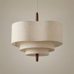 Fin japansk inspirert taklampe i studio. 