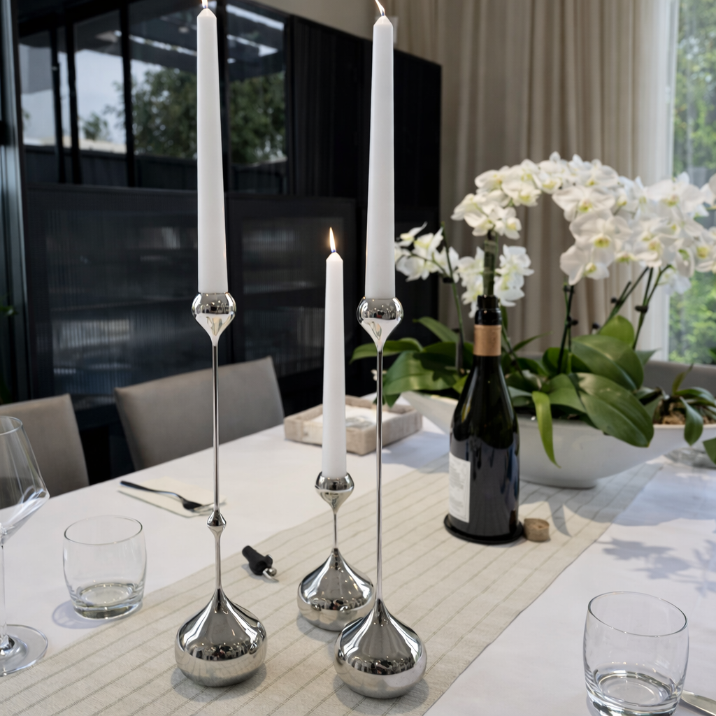 Lysestake i Rustfritt Stål – Skulpturell Form